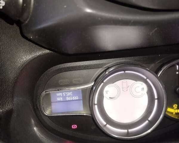 Синій Рено Меган, об'ємом двигуна 1.46 л та пробігом 199 тис. км за 8900 $, фото 11 на Automoto.ua