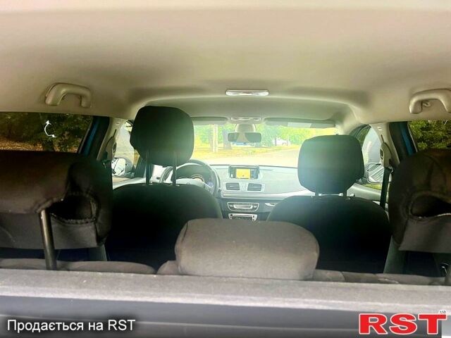 Синій Рено Меган, об'ємом двигуна 1.5 л та пробігом 200 тис. км за 8000 $, фото 4 на Automoto.ua