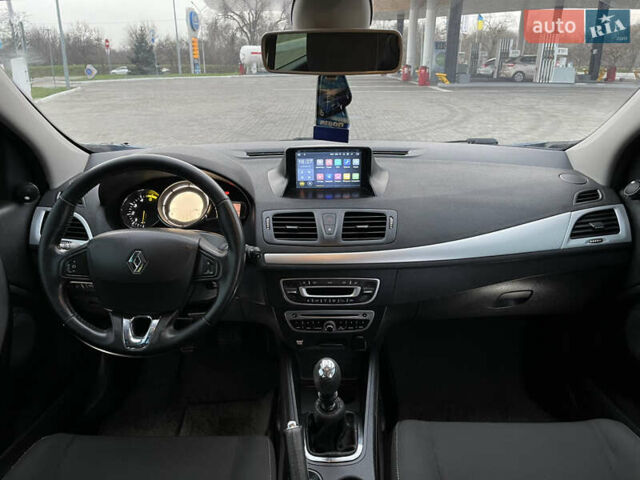 Синій Рено Меган, об'ємом двигуна 1.6 л та пробігом 280 тис. км за 7950 $, фото 18 на Automoto.ua