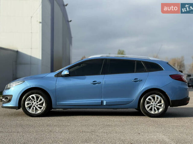 Синій Рено Меган, об'ємом двигуна 1.46 л та пробігом 195 тис. км за 8500 $, фото 3 на Automoto.ua