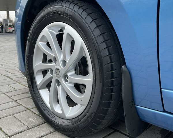 Синий Рено Меган, объемом двигателя 1.6 л и пробегом 279 тыс. км за 8350 $, фото 20 на Automoto.ua