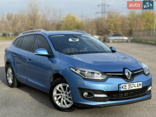 Синий Рено Меган, объемом двигателя 1.46 л и пробегом 196 тыс. км за 8000 $, фото 6 на Automoto.ua