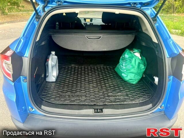 Синій Рено Меган, об'ємом двигуна 1.5 л та пробігом 200 тис. км за 8000 $, фото 6 на Automoto.ua