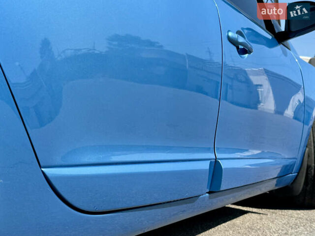 Синий Рено Меган, объемом двигателя 1.6 л и пробегом 279 тыс. км за 8650 $, фото 7 на Automoto.ua