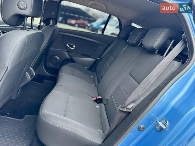 Синий Рено Меган, объемом двигателя 1.5 л и пробегом 194 тыс. км за 9300 $, фото 39 на Automoto.ua