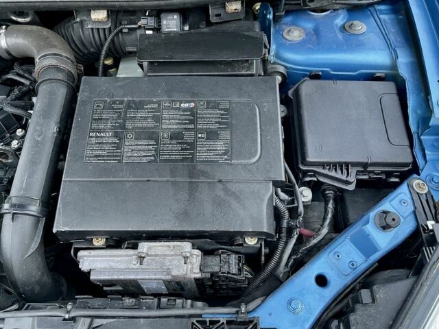 Синій Рено Меган, об'ємом двигуна 1.6 л та пробігом 280 тис. км за 7950 $, фото 23 на Automoto.ua