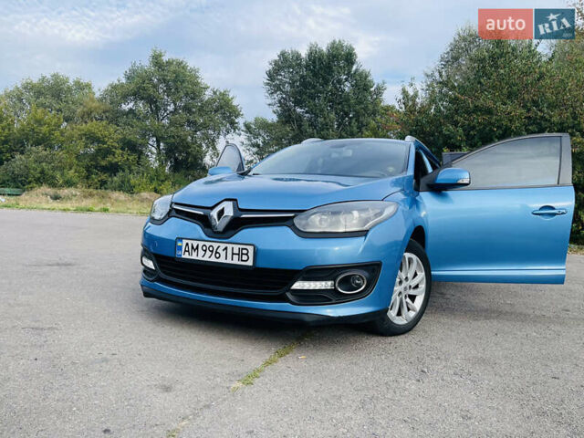 Синий Рено Меган, объемом двигателя 1.46 л и пробегом 256 тыс. км за 8200 $, фото 2 на Automoto.ua