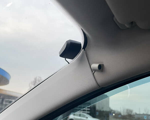 Синий Рено Меган, объемом двигателя 1.6 л и пробегом 279 тыс. км за 8350 $, фото 35 на Automoto.ua