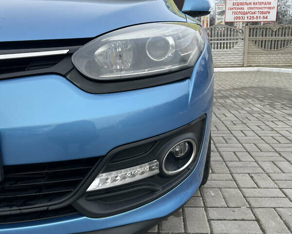 Синий Рено Меган, объемом двигателя 1.6 л и пробегом 279 тыс. км за 8350 $, фото 14 на Automoto.ua