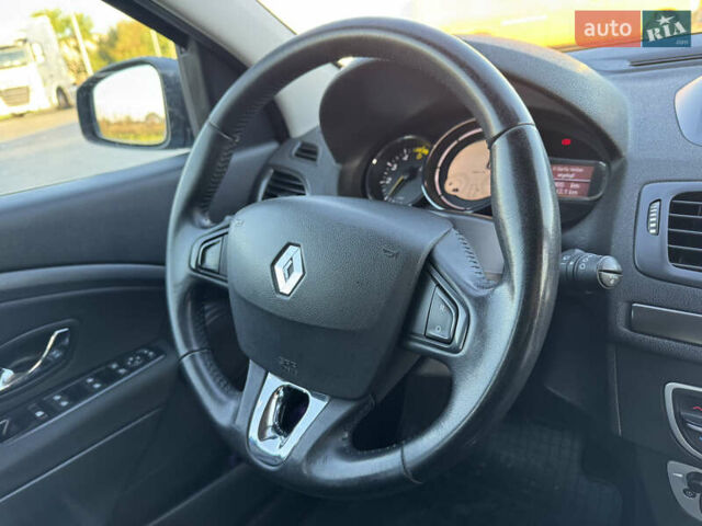 Синій Рено Меган, об'ємом двигуна 1.5 л та пробігом 209 тис. км за 10300 $, фото 31 на Automoto.ua