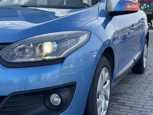 Синій Рено Меган, об'ємом двигуна 1.6 л та пробігом 207 тис. км за 8700 $, фото 18 на Automoto.ua