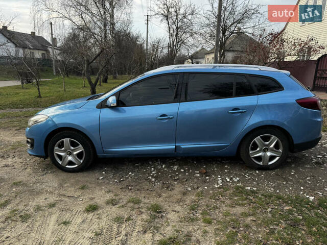 Синий Рено Меган, объемом двигателя 1.5 л и пробегом 294 тыс. км за 9200 $, фото 3 на Automoto.ua