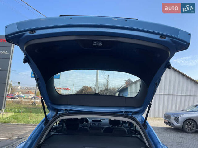 Синій Рено Меган, об'ємом двигуна 1.6 л та пробігом 207 тис. км за 8700 $, фото 30 на Automoto.ua