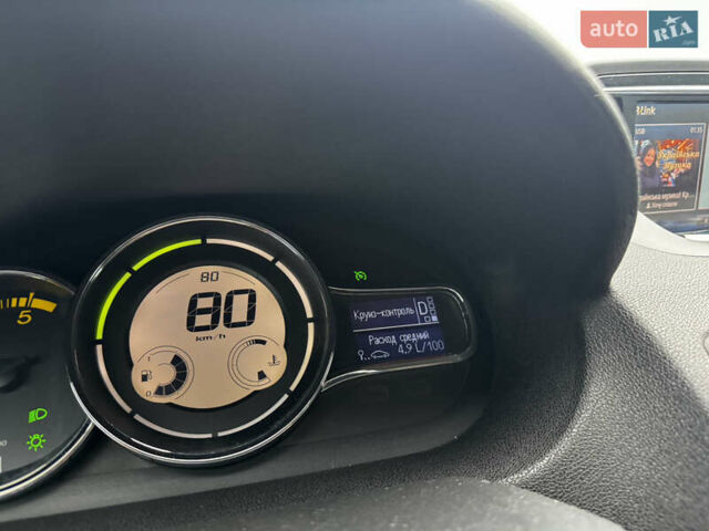 Синий Рено Меган, объемом двигателя 1.5 л и пробегом 294 тыс. км за 9200 $, фото 12 на Automoto.ua