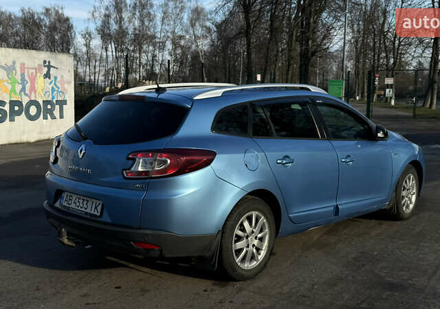 Синий Рено Меган, объемом двигателя 1.5 л и пробегом 248 тыс. км за 7900 $, фото 5 на Automoto.ua