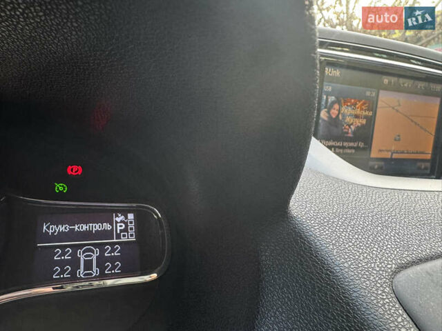 Синий Рено Меган, объемом двигателя 1.5 л и пробегом 294 тыс. км за 9200 $, фото 9 на Automoto.ua