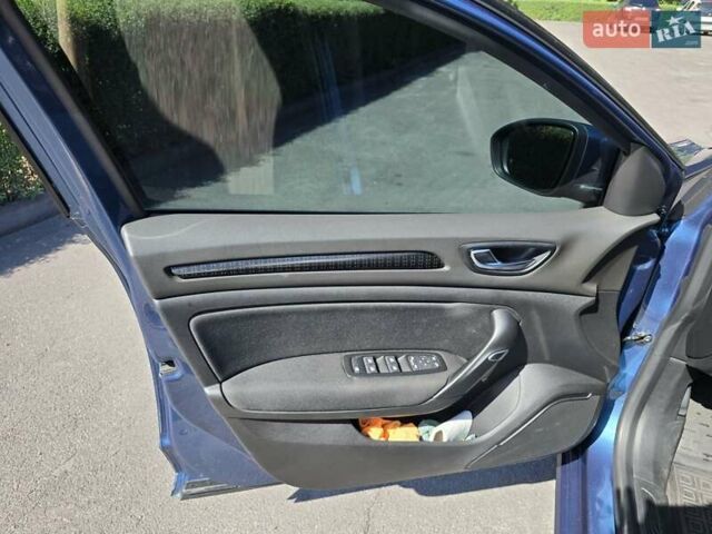 Синій Рено Меган, об'ємом двигуна 1.46 л та пробігом 220 тис. км за 11300 $, фото 16 на Automoto.ua