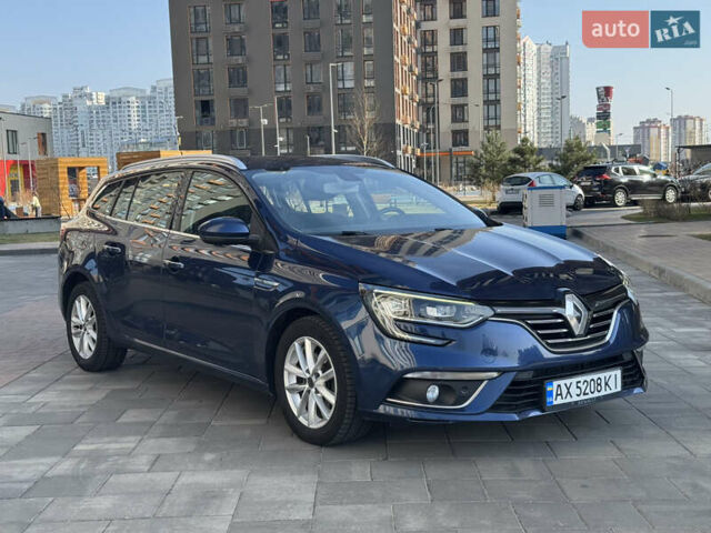 Синий Рено Меган, объемом двигателя 1.46 л и пробегом 234 тыс. км за 12200 $, фото 5 на Automoto.ua