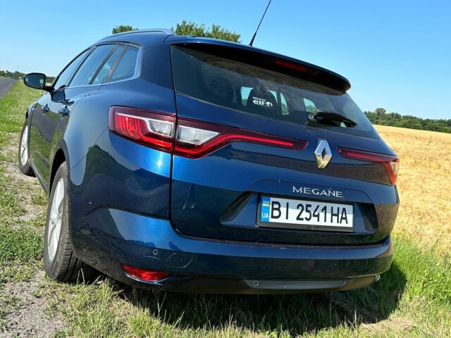 Синий Рено Меган, объемом двигателя 0 л и пробегом 220 тыс. км за 11500 $, фото 2 на Automoto.ua