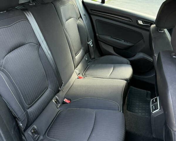 Рено Меган 2016 в Киеве на Automoto.ua Синий Рено Меган, объемом двигателя 1.46 л и пробегом 136 тыс. км за 14600 $, фото 37 на Automoto.ua