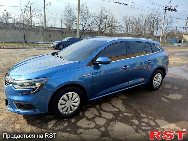 Синий Рено Меган, объемом двигателя 1.5 л и пробегом 225 тыс. км за 14500 $, фото 5 на Automoto.ua