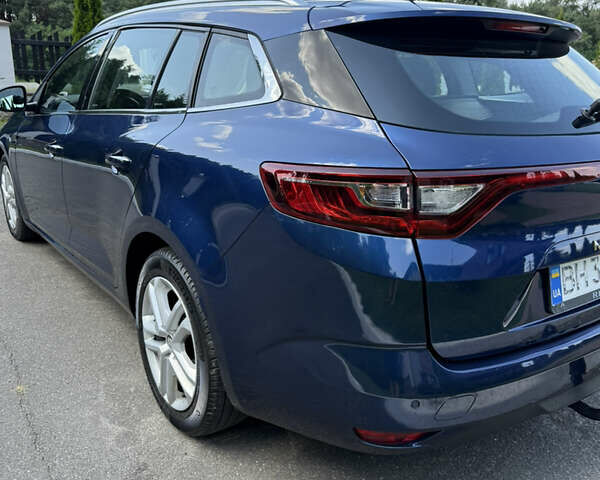 Рено Меган 2016 в Киеве на Automoto.ua Синий Рено Меган, объемом двигателя 1.46 л и пробегом 136 тыс. км за 14600 $, фото 8 на Automoto.ua