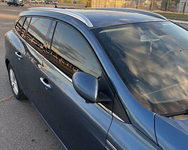 Рено Меган 2016 у Харкові на Automoto.ua Синій Рено Меган, об'ємом двигуна 1.46 л та пробігом 259 тис. км за 11800 $, фото 4 на Automoto.ua
