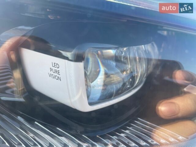 Синій Рено Меган, об'ємом двигуна 1.5 л та пробігом 130 тис. км за 13999 $, фото 5 на Automoto.ua