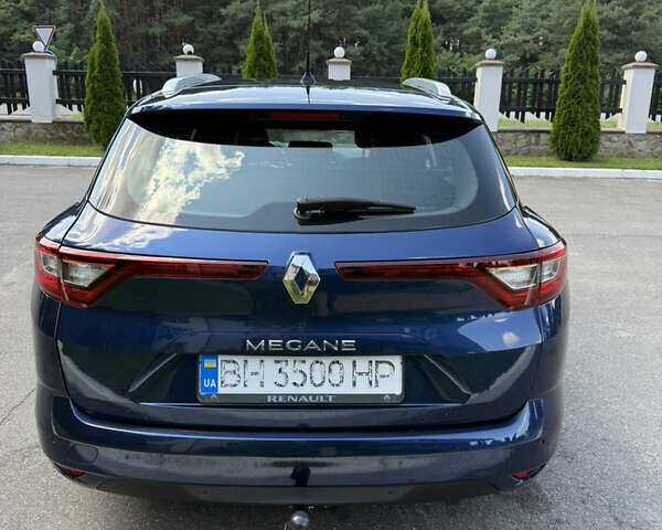 Рено Меган 2016 в Киеве на Automoto.ua Синий Рено Меган, объемом двигателя 1.46 л и пробегом 136 тыс. км за 14600 $, фото 15 на Automoto.ua