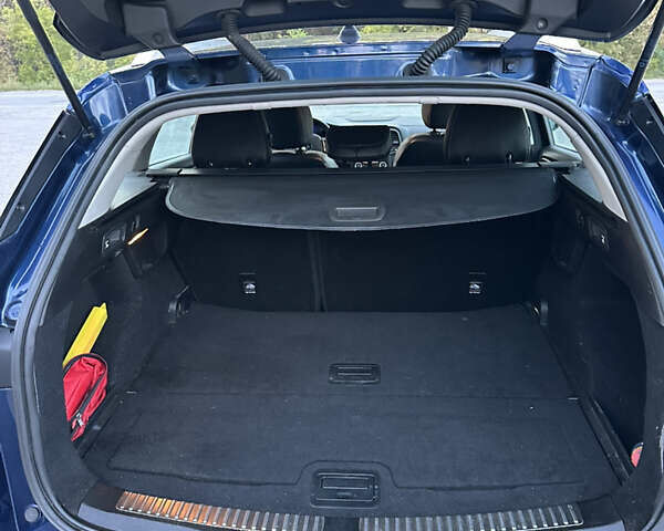 Синий Рено Меган, объемом двигателя 1.5 л и пробегом 230 тыс. км за 12100 $, фото 15 на Automoto.ua