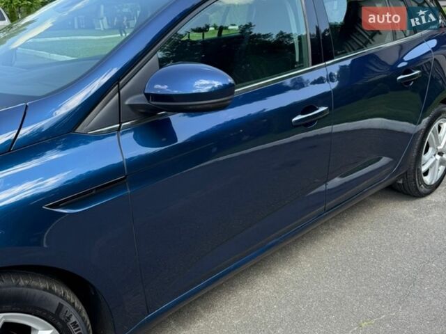 Синий Рено Меган, объемом двигателя 1.46 л и пробегом 137 тыс. км за 12900 $, фото 5 на Automoto.ua
