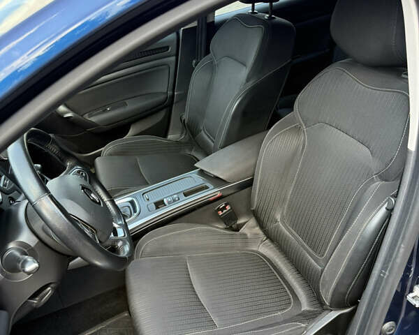 Рено Меган 2016 в Киеве на Automoto.ua Синий Рено Меган, объемом двигателя 1.46 л и пробегом 136 тыс. км за 14600 $, фото 22 на Automoto.ua