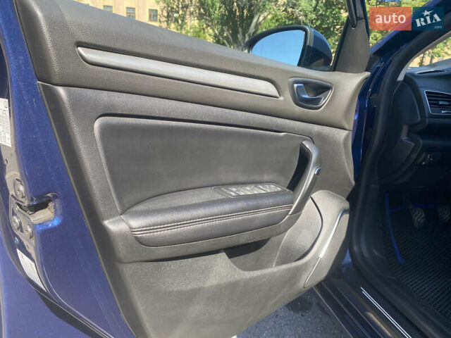 Синий Рено Меган, объемом двигателя 1.46 л и пробегом 213 тыс. км за 12200 $, фото 18 на Automoto.ua