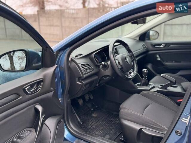 Синій Рено Меган, об'ємом двигуна 1.46 л та пробігом 220 тис. км за 11700 $, фото 16 на Automoto.ua