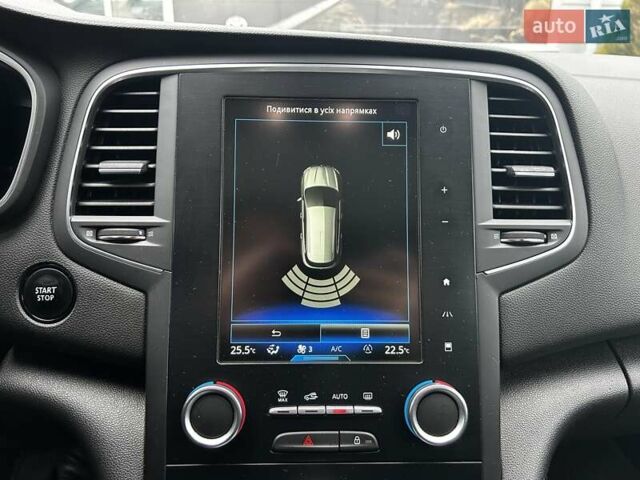 Синий Рено Меган, объемом двигателя 1.46 л и пробегом 180 тыс. км за 14508 $, фото 31 на Automoto.ua