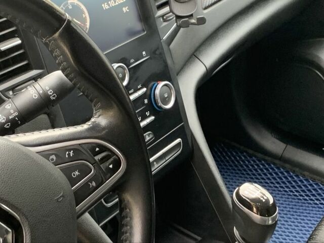 Рено Меган 2017 в Луцке на Automoto.ua Синий Рено Меган, объемом двигателя 1.5 л и пробегом 217 тыс. км за 13200 $, фото 13 на Automoto.ua