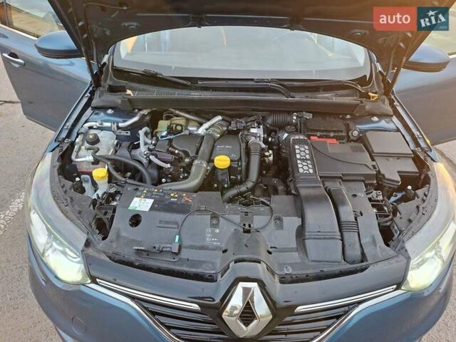 Синий Рено Меган, объемом двигателя 1.46 л и пробегом 232 тыс. км за 11490 $, фото 18 на Automoto.ua