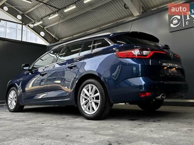 Синій Рено Меган, об'ємом двигуна 1.6 л та пробігом 147 тис. км за 14500 $, фото 10 на Automoto.ua