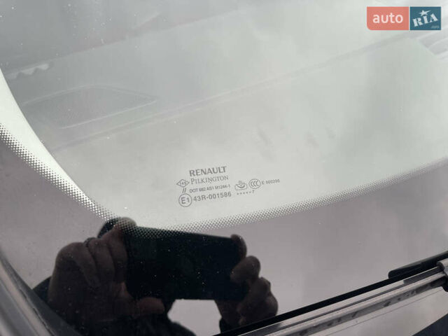 Синий Рено Меган, объемом двигателя 1.5 л и пробегом 198 тыс. км за 14999 $, фото 22 на Automoto.ua