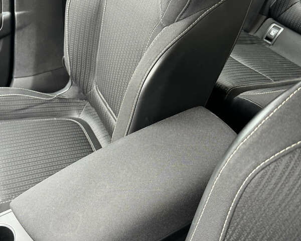 Синій Рено Меган, об'ємом двигуна 1.46 л та пробігом 205 тис. км за 11850 $, фото 11 на Automoto.ua