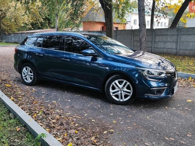 Синий Рено Меган, объемом двигателя 1.46 л и пробегом 203 тыс. км за 13300 $, фото 3 на Automoto.ua