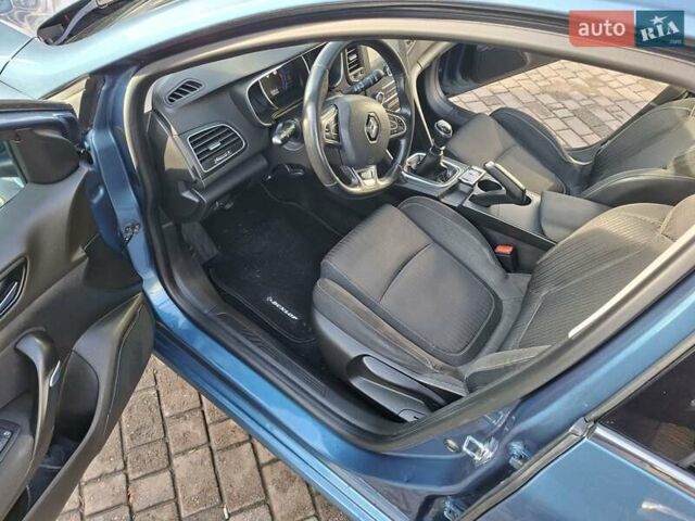 Синий Рено Меган, объемом двигателя 1.46 л и пробегом 232 тыс. км за 11300 $, фото 11 на Automoto.ua