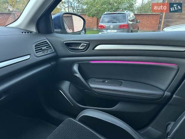 Синій Рено Меган, об'ємом двигуна 1.5 л та пробігом 178 тис. км за 13650 $, фото 60 на Automoto.ua