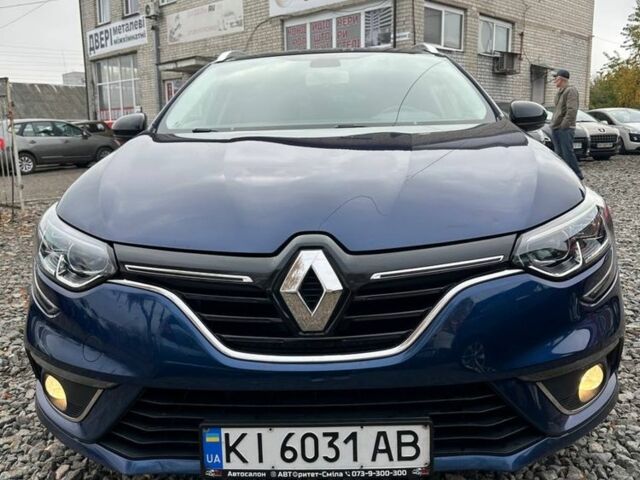 Синий Рено Меган, объемом двигателя 1.5 л и пробегом 276 тыс. км за 11900 $, фото 4 на Automoto.ua
