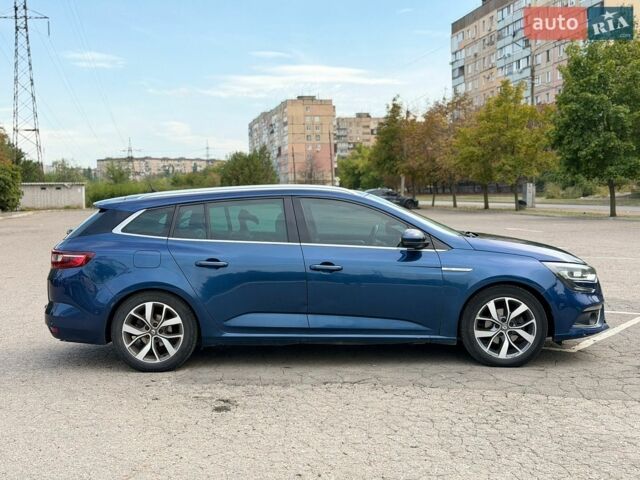 Синий Рено Меган, объемом двигателя 1.5 л и пробегом 255 тыс. км за 13300 $, фото 3 на Automoto.ua