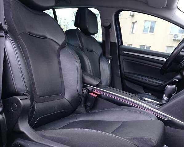 Рено Меган 2017 у Києві на Automoto.ua Синій Рено Меган, об'ємом двигуна 1.5 л та пробігом 239 тис. км за 11999 $, фото 15 на Automoto.ua