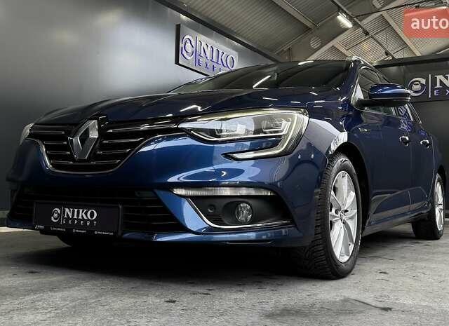 Синій Рено Меган, об'ємом двигуна 1.6 л та пробігом 147 тис. км за 14500 $, фото 1 на Automoto.ua