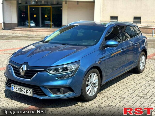 Синий Рено Меган, объемом двигателя 1.5 л и пробегом 147 тыс. км за 12800 $, фото 1 на Automoto.ua