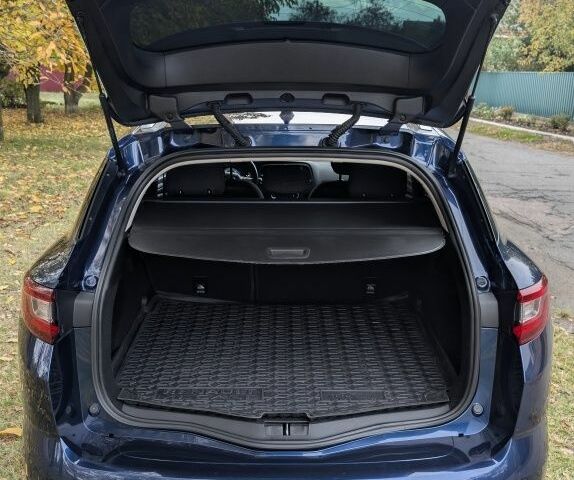 Синій Рено Меган, об'ємом двигуна 1.5 л та пробігом 260 тис. км за 11900 $, фото 2 на Automoto.ua