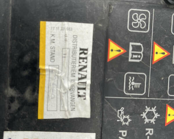 Синий Рено Меган, объемом двигателя 1.5 л и пробегом 198 тыс. км за 14999 $, фото 82 на Automoto.ua